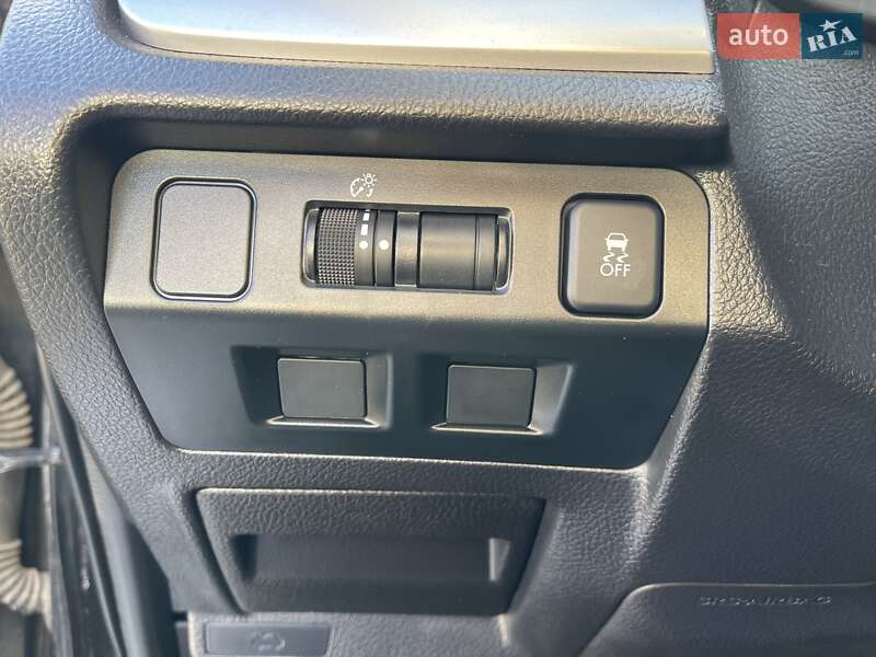 Позашляховик / Кросовер Subaru Forester 2015 в Дніпрі фото 12 Позашляховик / Кросовер Subaru Forester 2015 в Дніпрі