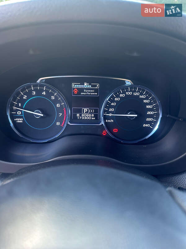 Позашляховик / Кросовер Subaru Forester 2017 в Харкові