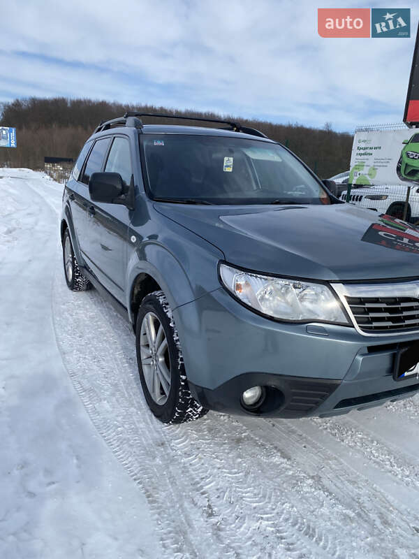 Позашляховик / Кросовер Subaru Forester 2008 в Львові
