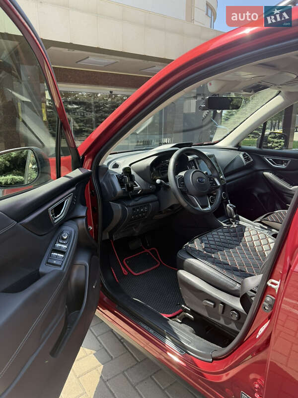 Позашляховик / Кросовер Subaru Forester 2019 в Харкові