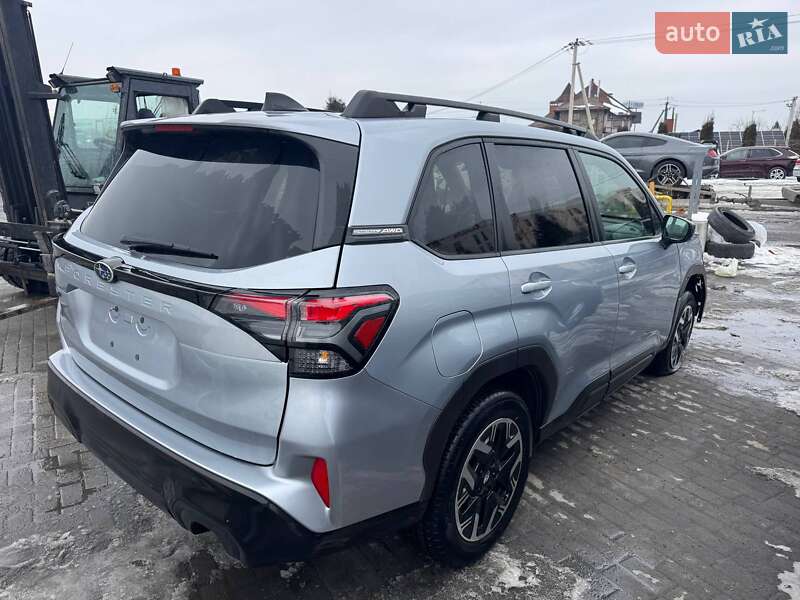 Внедорожник / Кроссовер Subaru Forester 2024 в Львове
