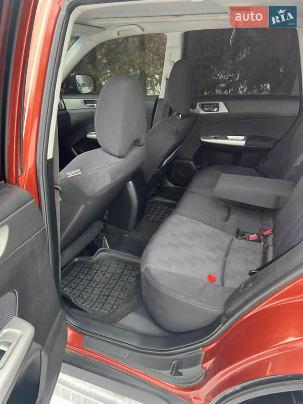 Позашляховик / Кросовер Subaru Forester 2010 в Івано-Франківську фото 19 Позашляховик / Кросовер Subaru Forester 2010 в Івано-Франківську