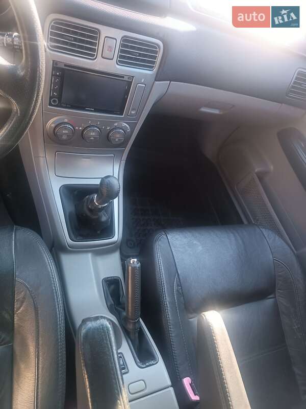 Внедорожник / Кроссовер Subaru Forester 2004 в Львове