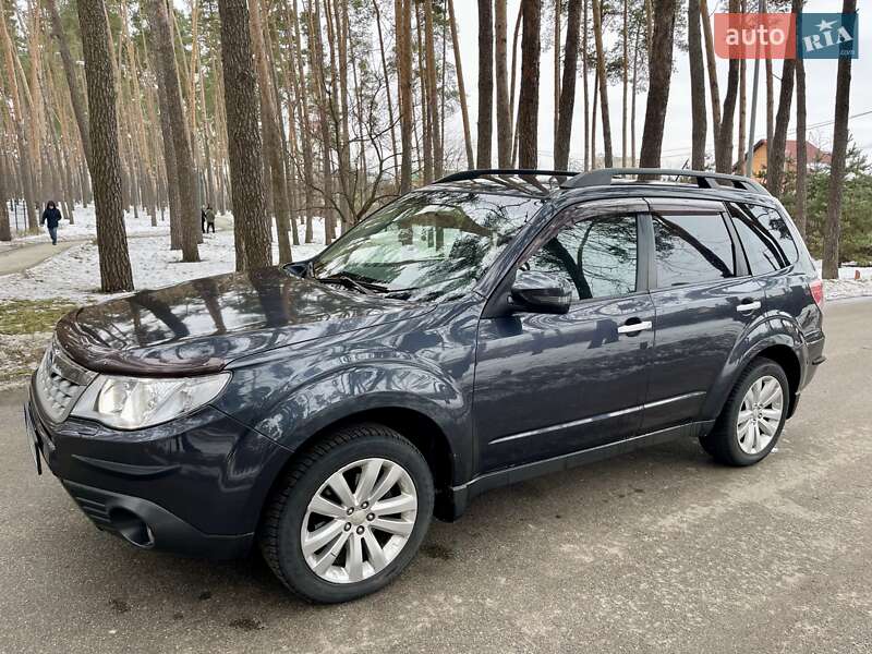 Subaru Forester 2011