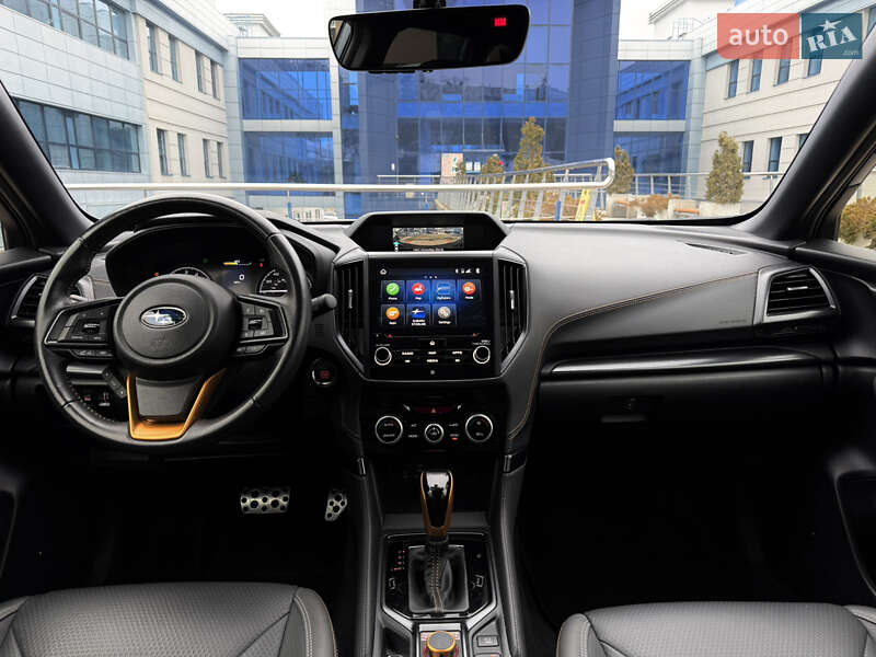 Внедорожник / Кроссовер Subaru Forester 2022 в Киеве