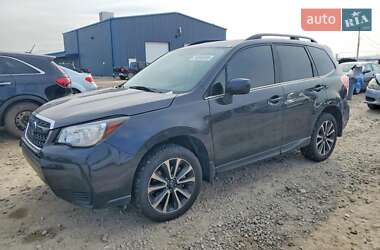 Позашляховик / Кросовер Subaru Forester 2017 в Чернівцях