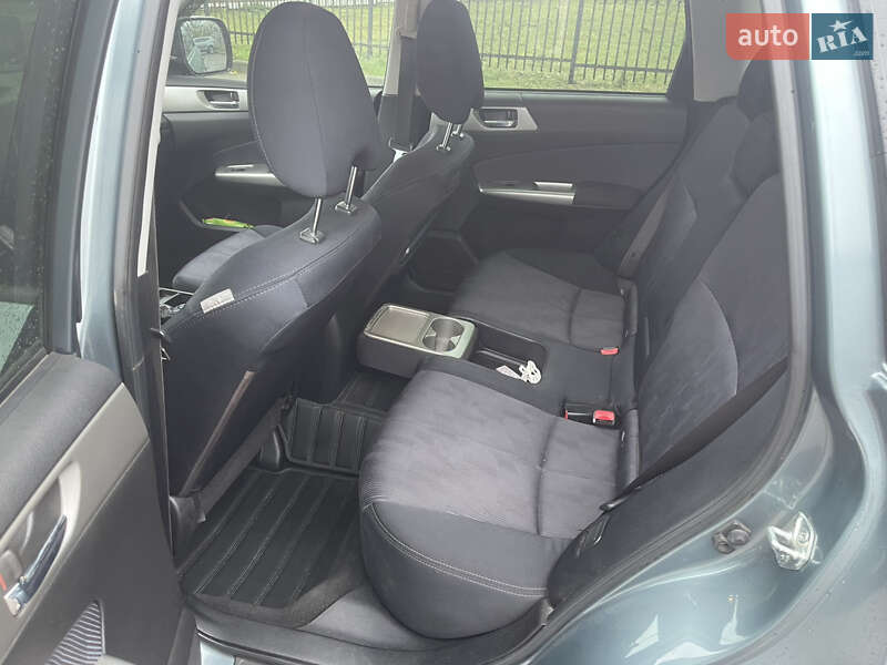 Внедорожник / Кроссовер Subaru Forester 2008 в Днепре