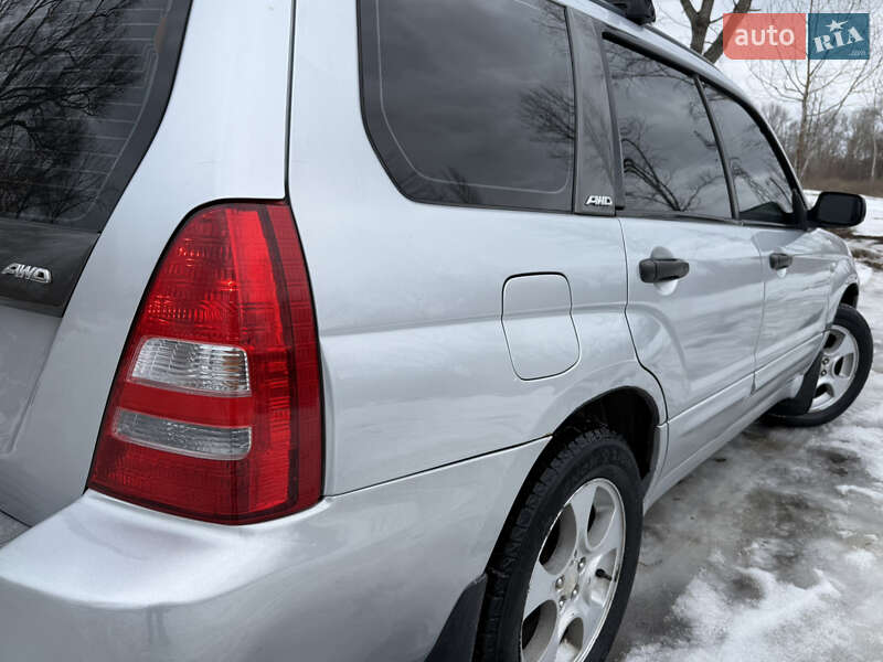 Внедорожник / Кроссовер Subaru Forester 2003 в Киеве