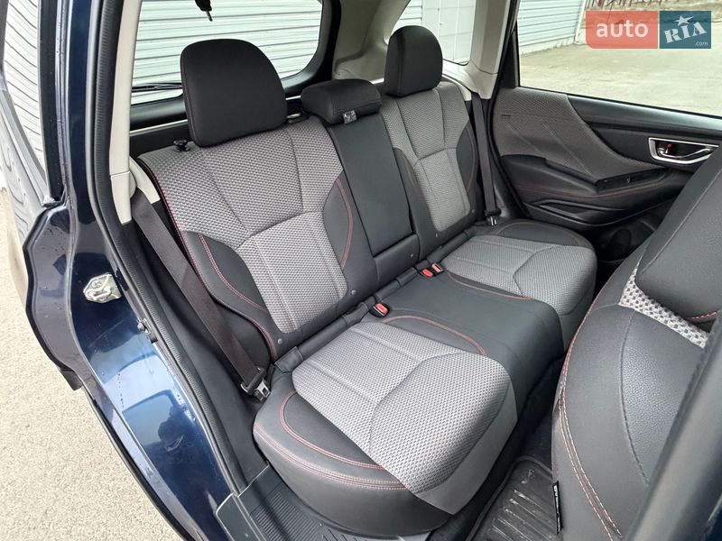 Внедорожник / Кроссовер Subaru Forester 2020 в Днепре