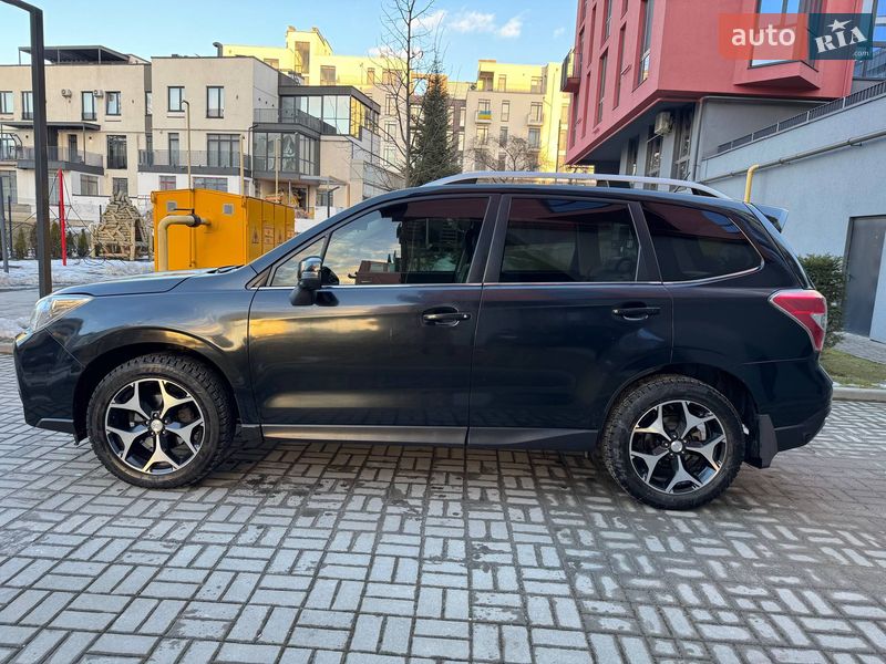 Внедорожник / Кроссовер Subaru Forester 2014 в Львове
