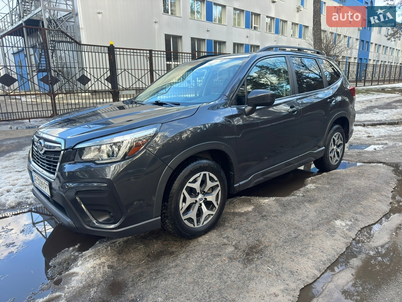 Внедорожник / Кроссовер Subaru Forester 2018 в Киеве