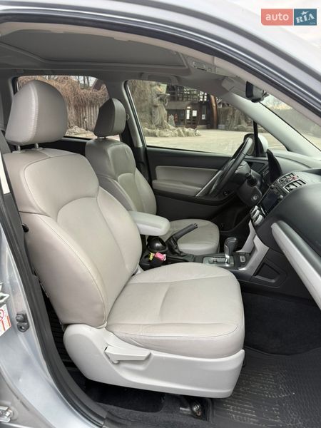 Позашляховик / Кросовер Subaru Forester 2013 в Дніпрі
