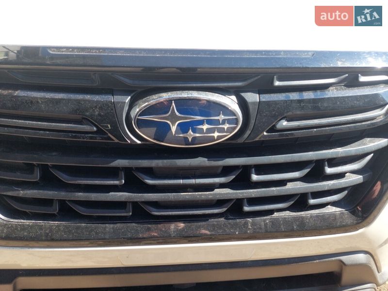 Внедорожник / Кроссовер Subaru Forester 2022 в Киеве