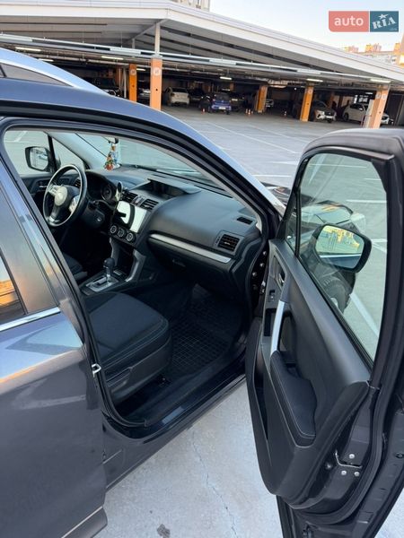 Внедорожник / Кроссовер Subaru Forester 2013 в Киеве