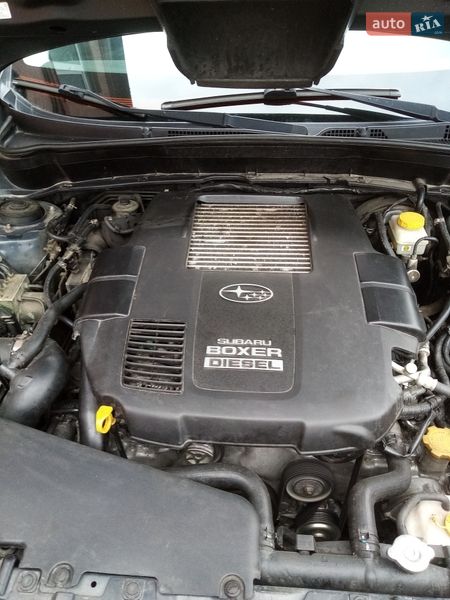 Внедорожник / Кроссовер Subaru Forester 2011 в Тараще