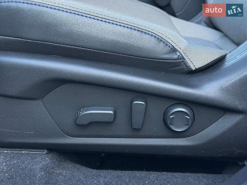 Позашляховик / Кросовер Subaru Forester 2024 в Львові