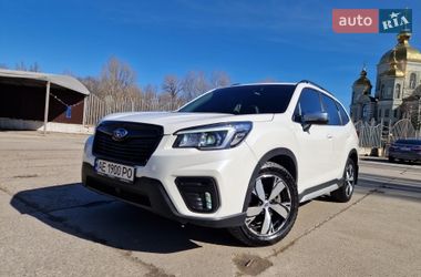 Позашляховик / Кросовер Subaru Forester 2019 в Дніпрі