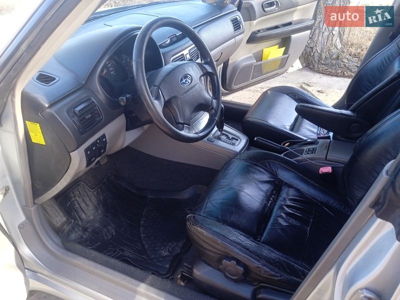 Внедорожник / Кроссовер Subaru Forester 2004 в Каневе