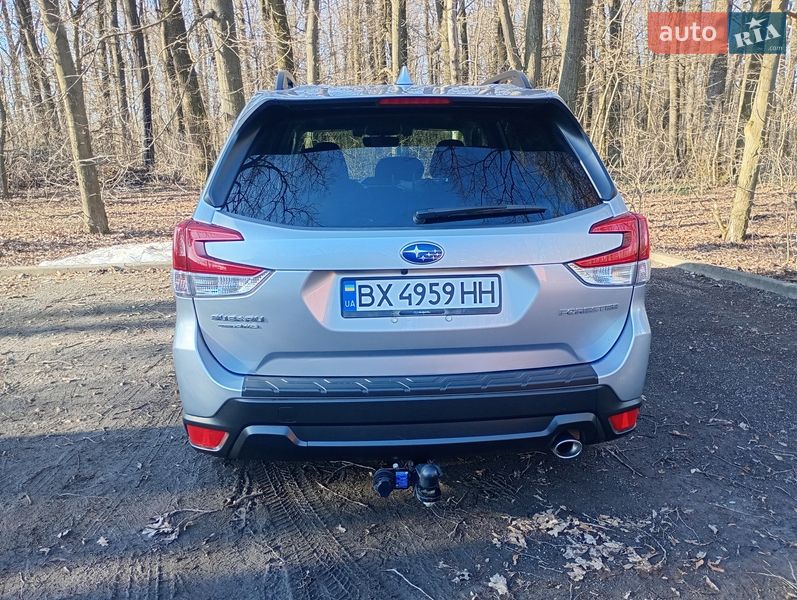Внедорожник / Кроссовер Subaru Forester 2020 в Новой Ушице