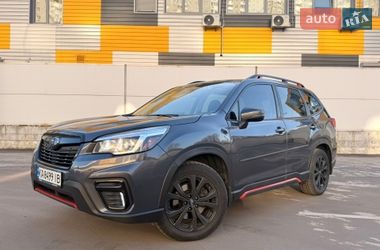 Позашляховик / Кросовер Subaru Forester 2020 в Києві