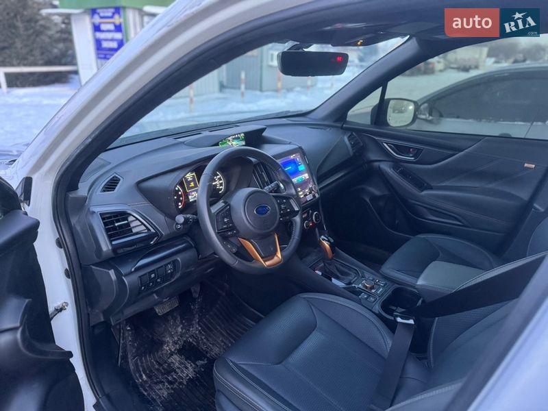 Внедорожник / Кроссовер Subaru Forester 2024 в Сумах