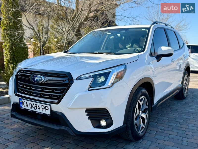 Внедорожник / Кроссовер Subaru Forester 2024 в Киеве