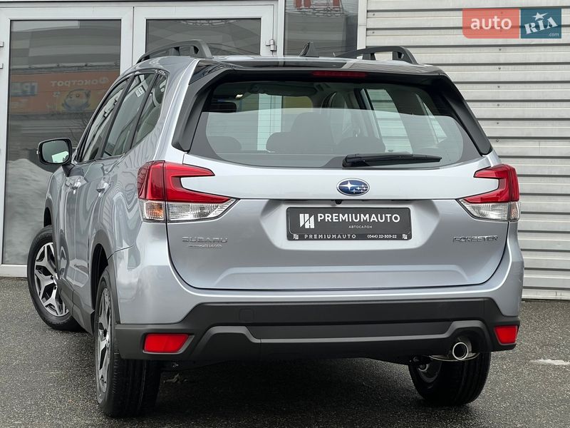 Внедорожник / Кроссовер Subaru Forester 2024 в Киеве
