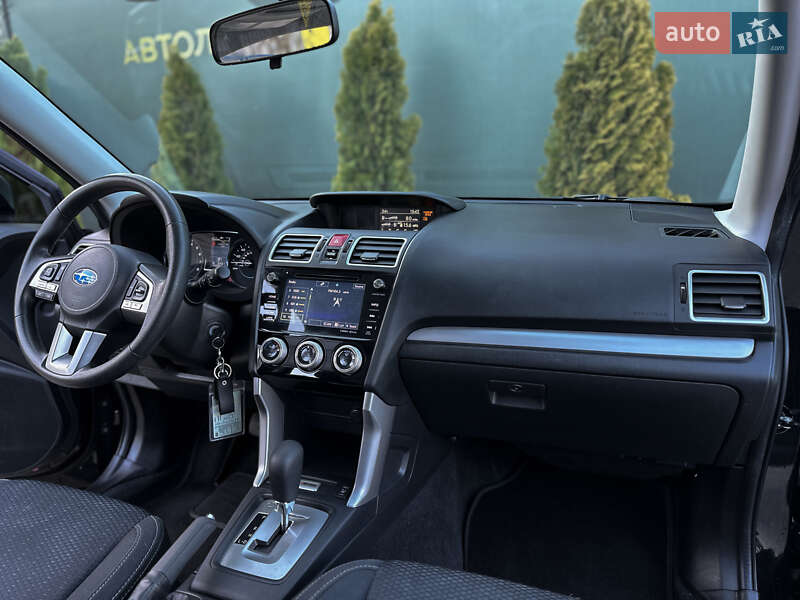 Внедорожник / Кроссовер Subaru Forester 2017 в Одессе
