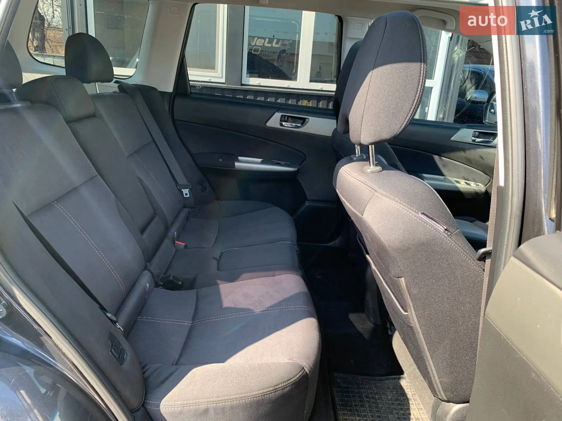 2010 Subaru Forester - мініатюра 23