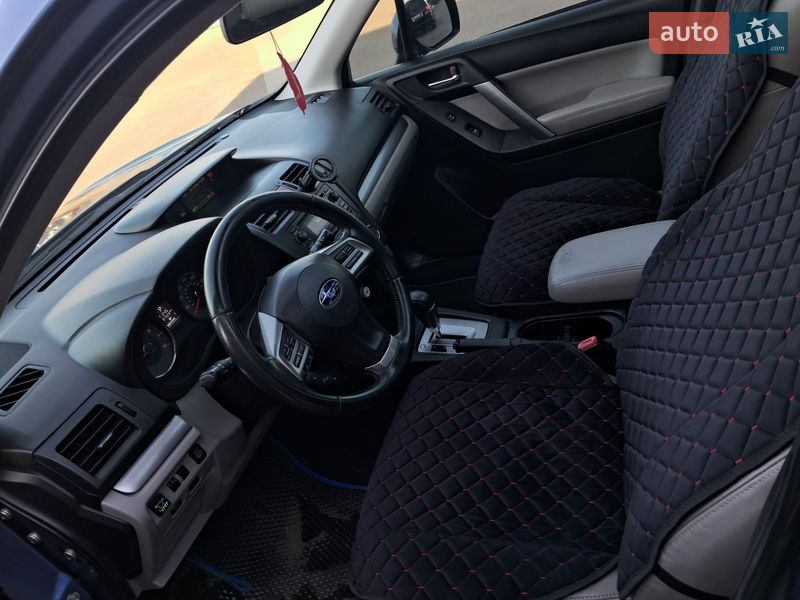 Позашляховик / Кросовер Subaru Forester 2014 в Полтаві