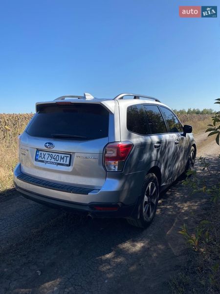 Внедорожник / Кроссовер Subaru Forester 2017 в Чугуеве