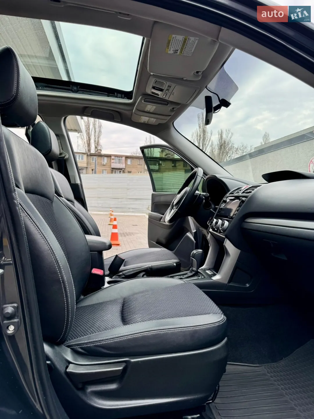 2018 Subaru Forester - мініатюра 15