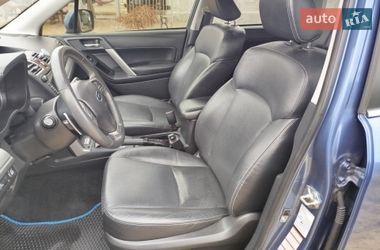 Позашляховик / Кросовер Subaru Forester 2015 в Ізюмі