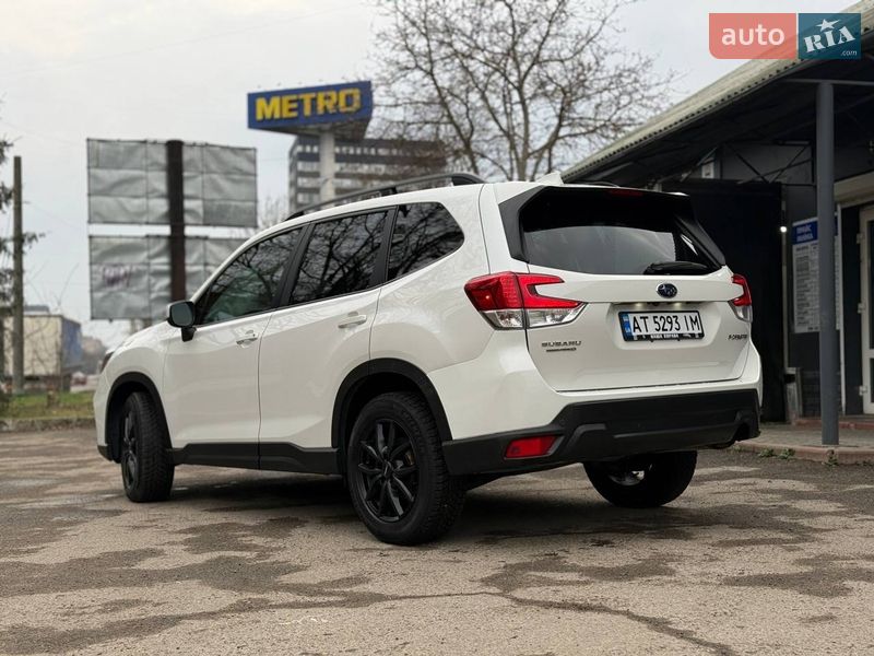 Внедорожник / Кроссовер Subaru Forester 2020 в Ивано-Франковске