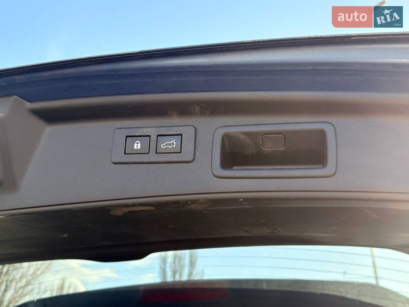 Позашляховик / Кросовер Subaru Forester 2018 в Дніпрі