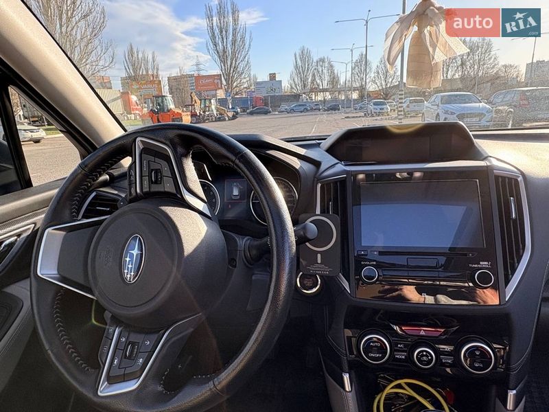Позашляховик / Кросовер Subaru Forester 2018 в Дніпрі