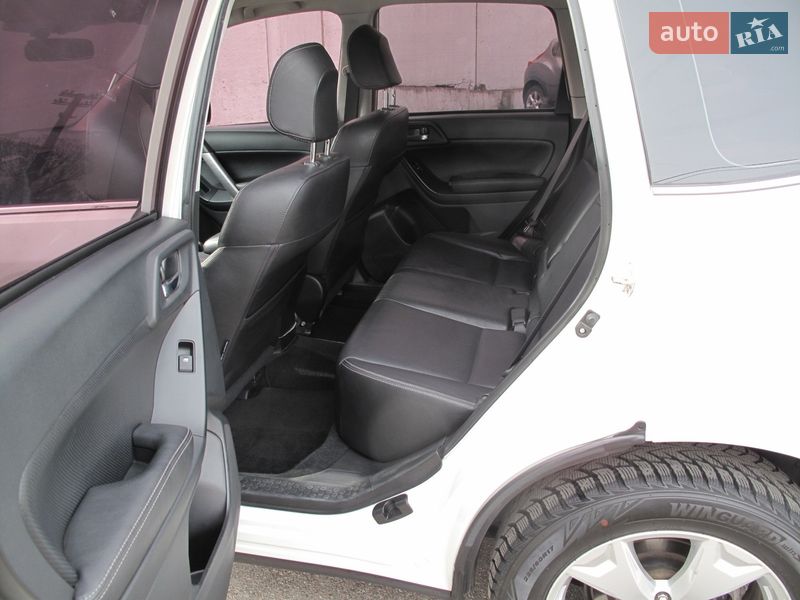 Внедорожник / Кроссовер Subaru Forester 2015 в Киеве фото 27 Внедорожник / Кроссовер Subaru Forester 2015 в Киеве