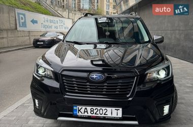 Внедорожник / Кроссовер Subaru Forester 2019 в Киеве