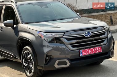 Внедорожник / Кроссовер Subaru Forester 2024 в Киеве