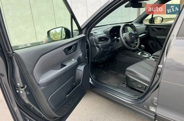 Внедорожник / Кроссовер Subaru Forester 2024 в Киеве