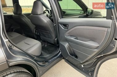 Внедорожник / Кроссовер Subaru Forester 2024 в Киеве