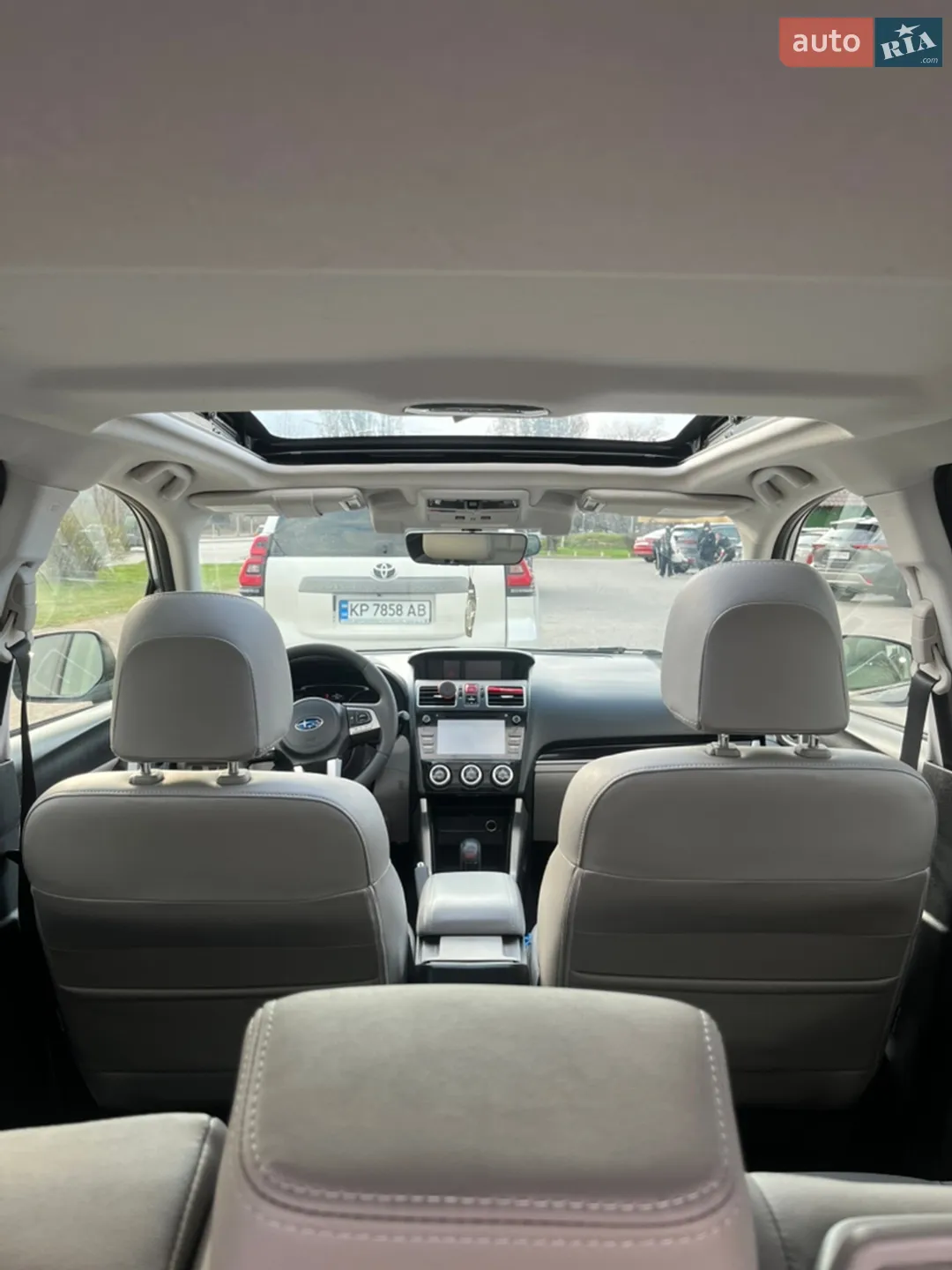 2017 Subaru Forester - мініатюра 6