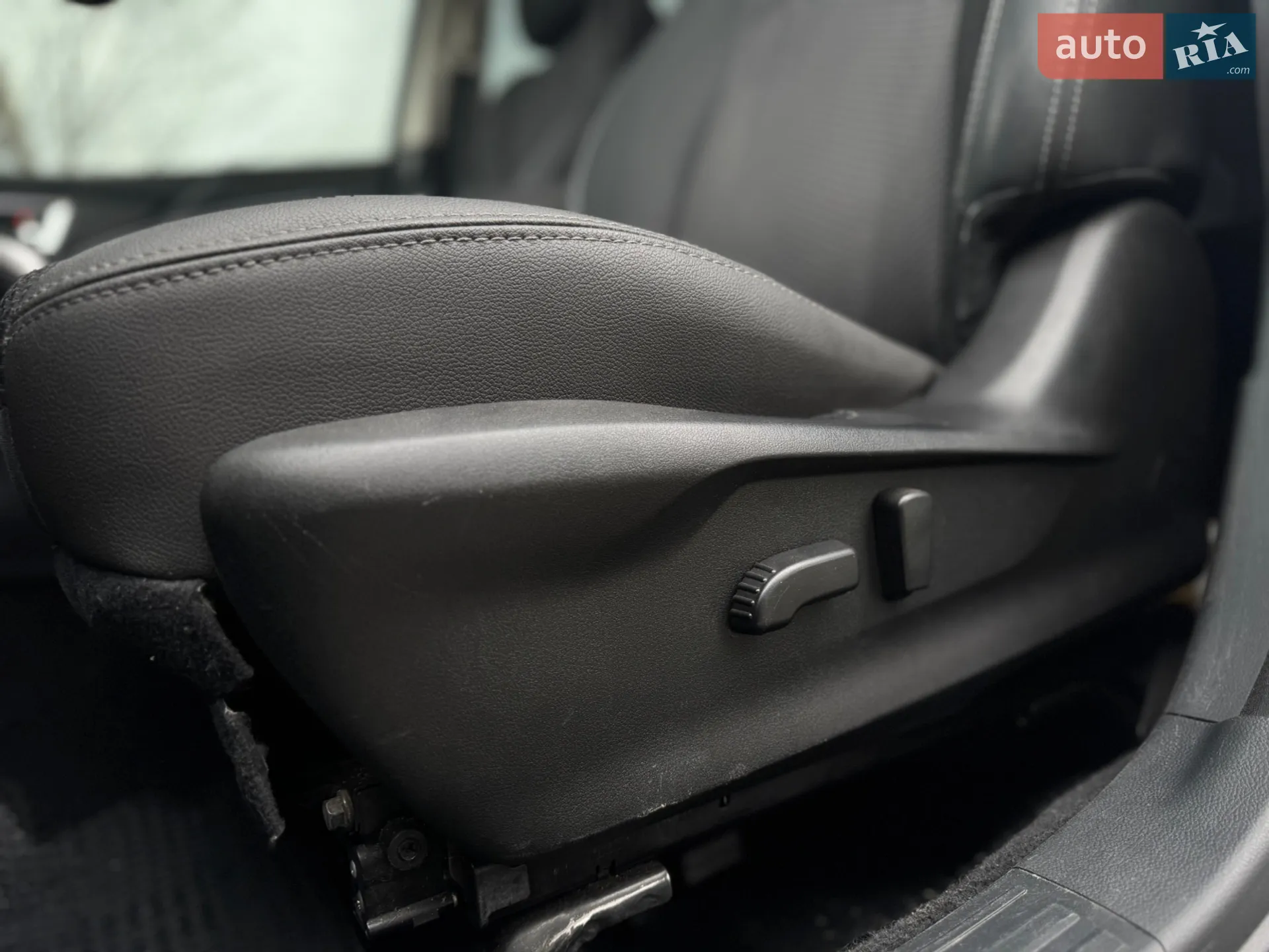 2020 Subaru Forester - мініатюра 20