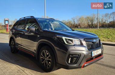 Позашляховик / Кросовер Subaru Forester 2020 в Києві