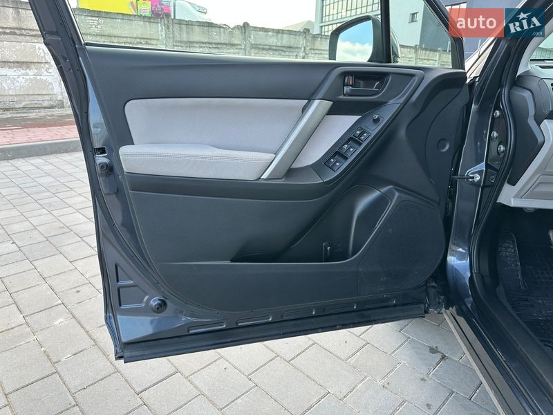 Внедорожник / Кроссовер Subaru Forester 2013 в Ивано-Франковске