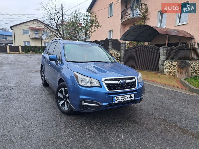Внедорожник / Кроссовер Subaru Forester 2016 в Тернополе