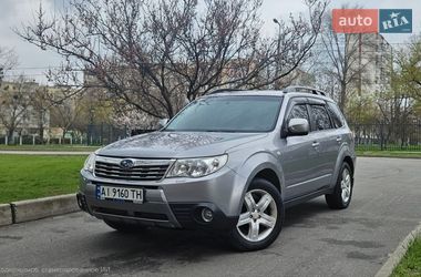Позашляховик / Кросовер Subaru Forester 2008 в Києві