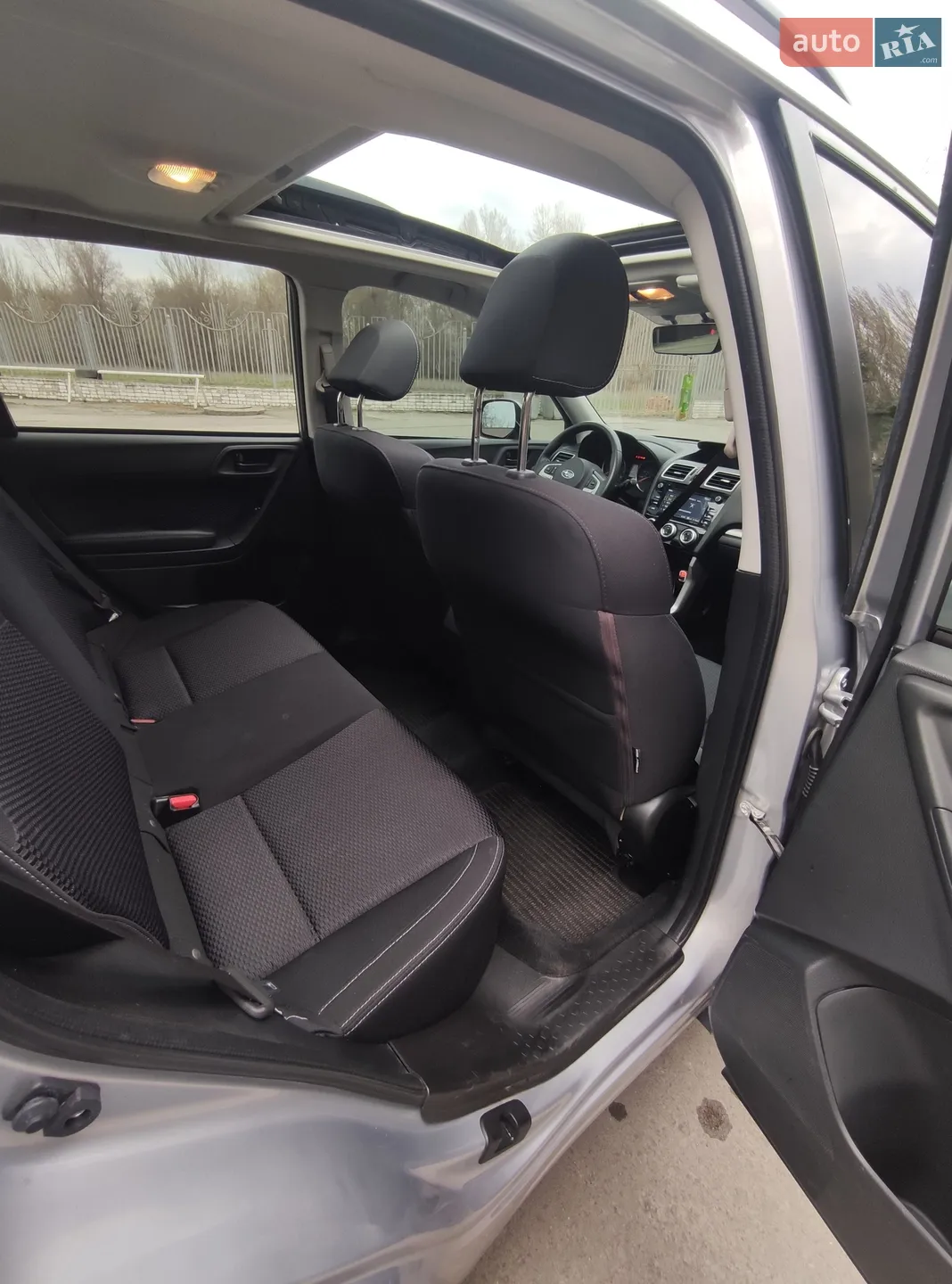 2017 Subaru Forester - мініатюра 17
