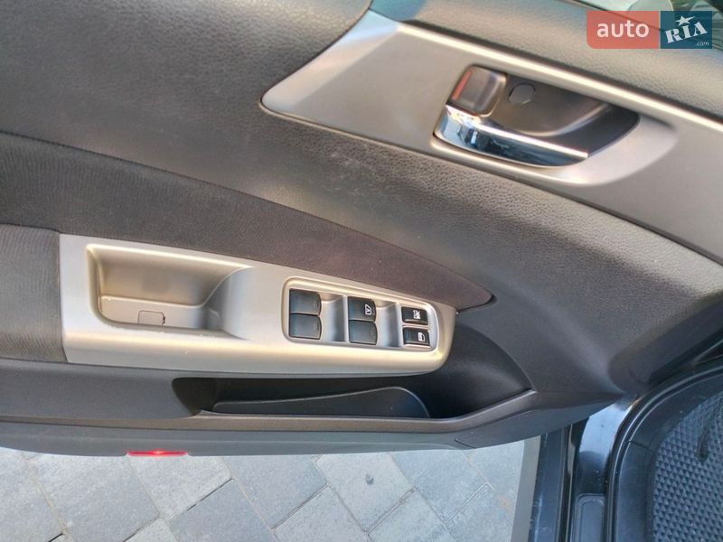 Позашляховик / Кросовер Subaru Forester 2009 в Львові