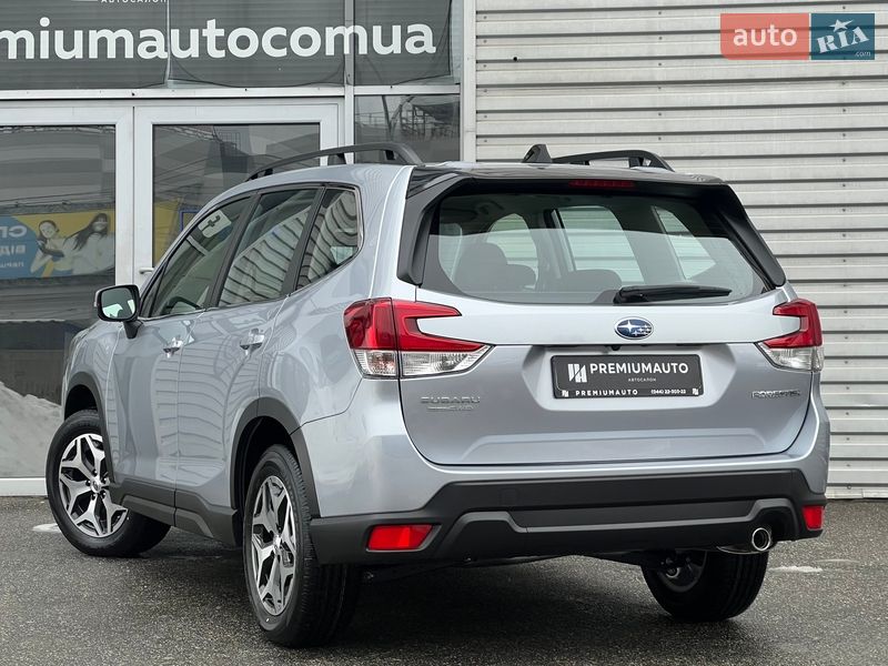 Позашляховик / Кросовер Subaru Forester 2024 в Києві